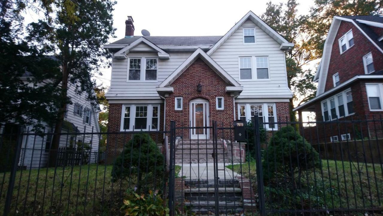 Cozy Basement Bedroom Newark Exterior foto